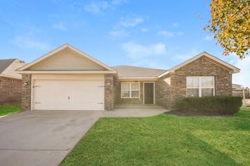 11516 S W 24TH ST YUKON, OK 73099